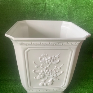 CHẬU VUÔNG TỨ QUÝ 