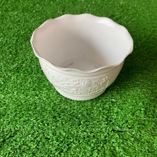 CHẬU UYÊN ƯƠNG 