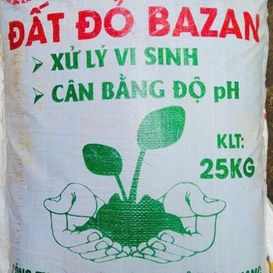 Đất đỏ ba zan bao to