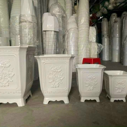 CHẬU VUÔNG TỨ QUÝ 